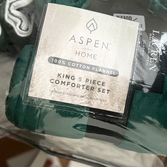 Comforter piece - Picture 1 of 4